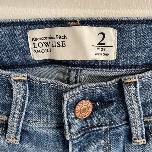 Abercrombie Light Wash Low Rise Denim Shorts - Picture 6 of 10